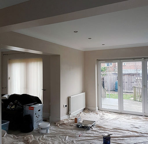 M&M Decorators, painting and decorating for contemporary properties