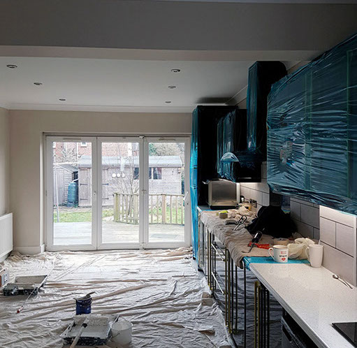 M&M Decorators, painting and decorating for contemporary properties