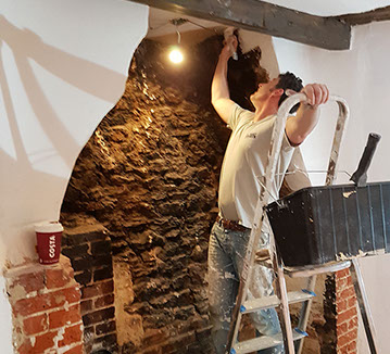 M&M Decorators, painting and decorating for contemporary properties