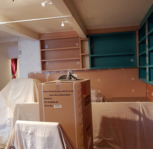 M&M Decorators, painting and decorating for contemporary properties