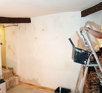 M&M Decorators, painting and decorating for contemporary properties